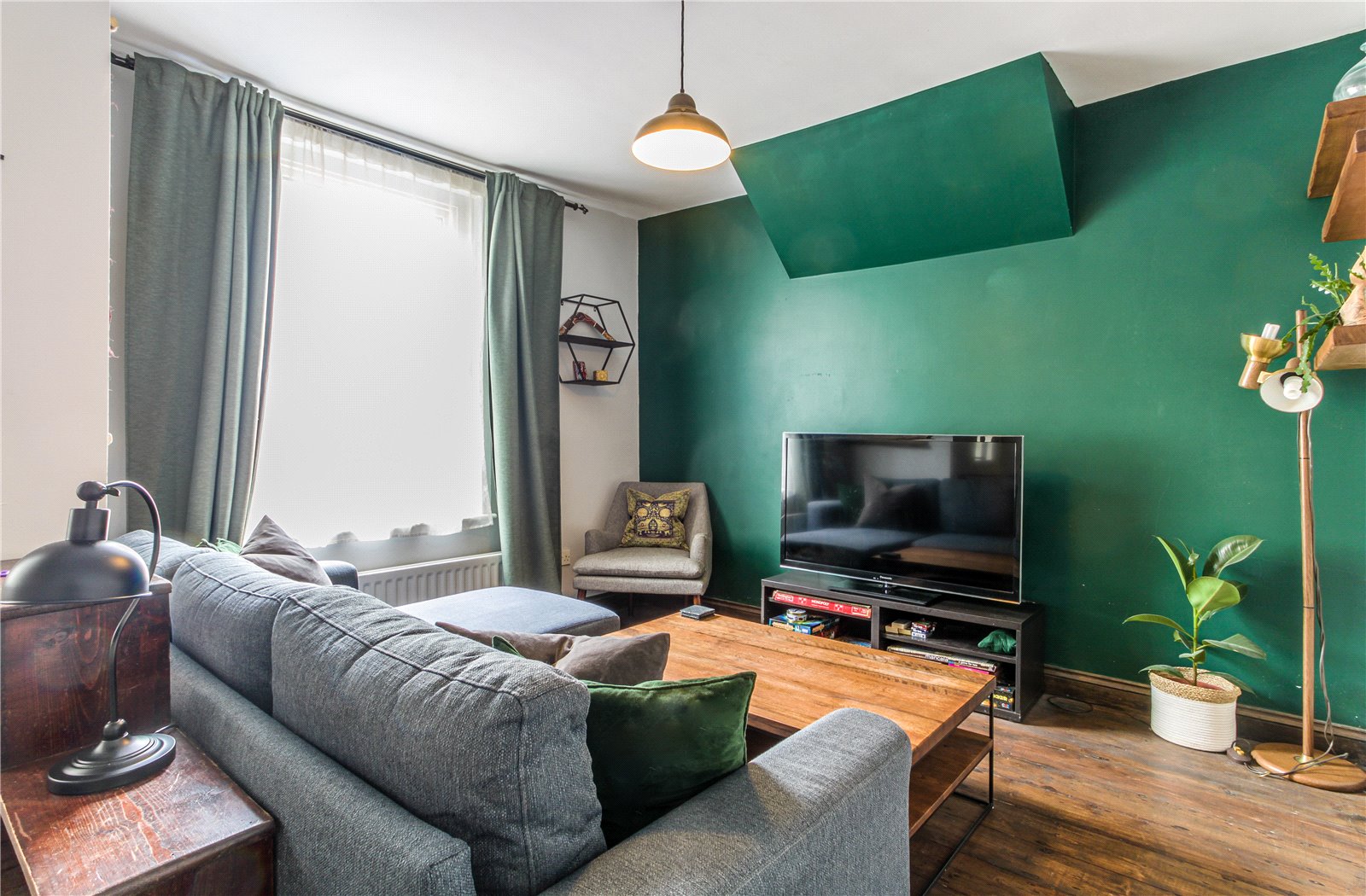 2 bedroom House for sale in Victoria Park, BRISTOL