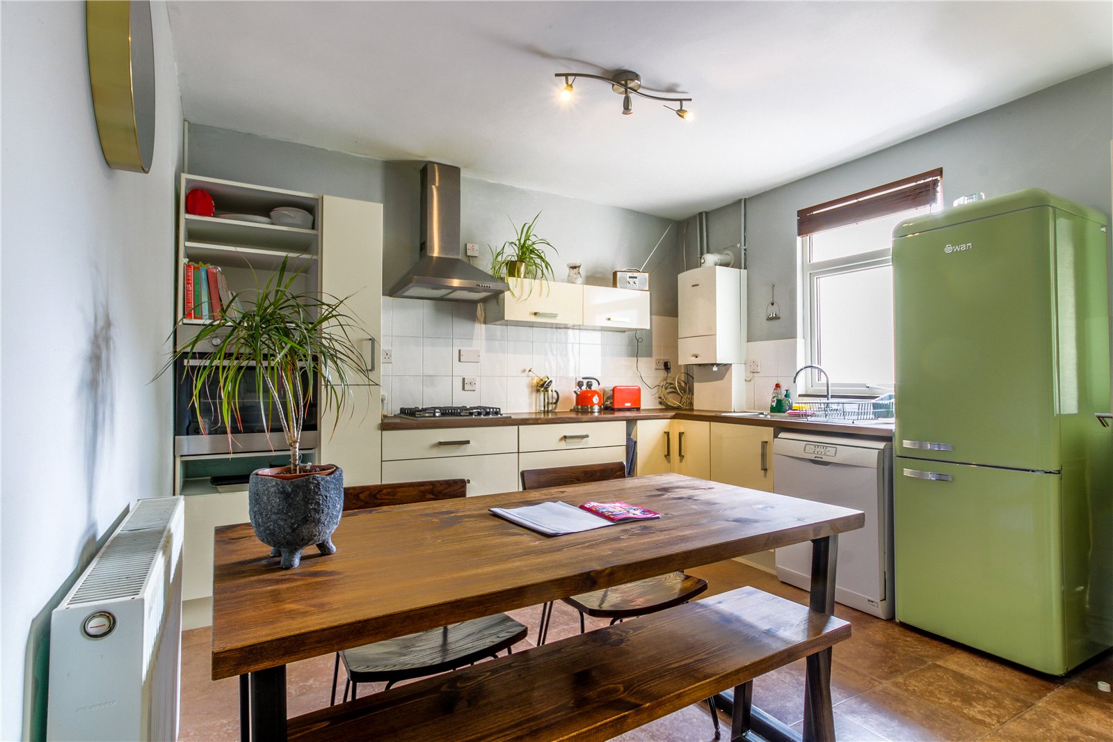2 bedroom House for sale in Victoria Park, BRISTOL