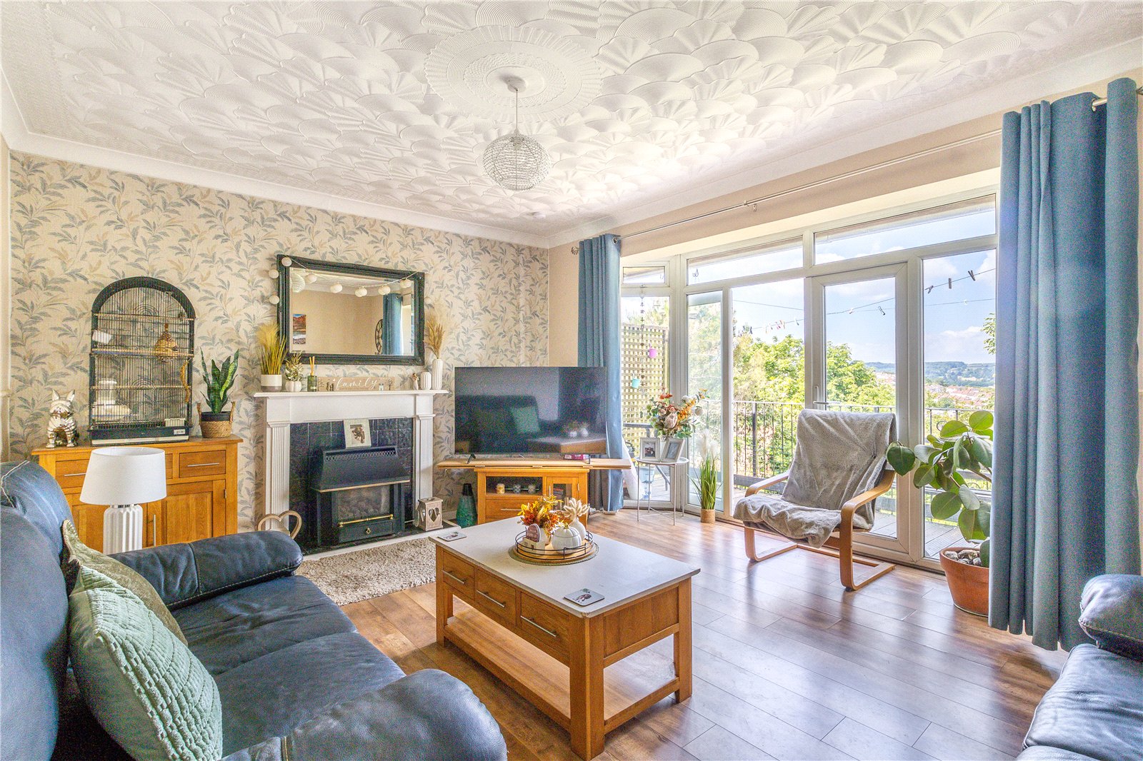 5 bedroom Bungalow for sale in Bristol