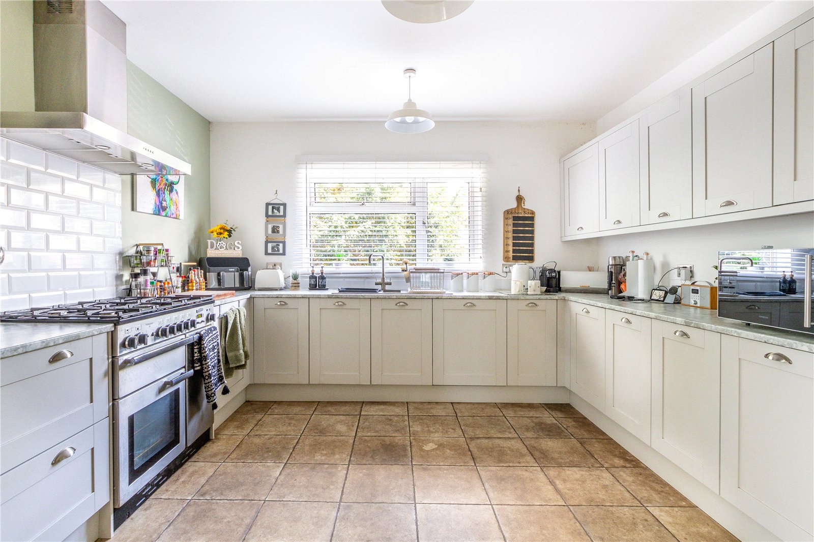 5 bedroom Bungalow for sale in Bristol