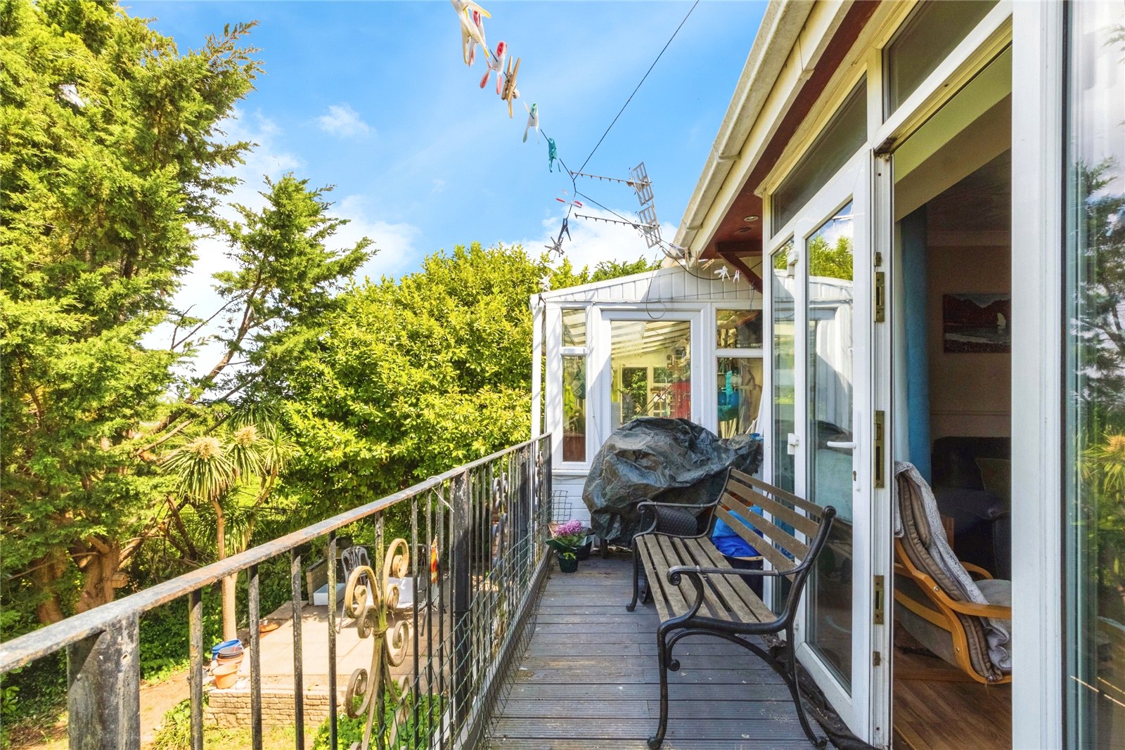 5 bedroom Bungalow for sale in Bristol