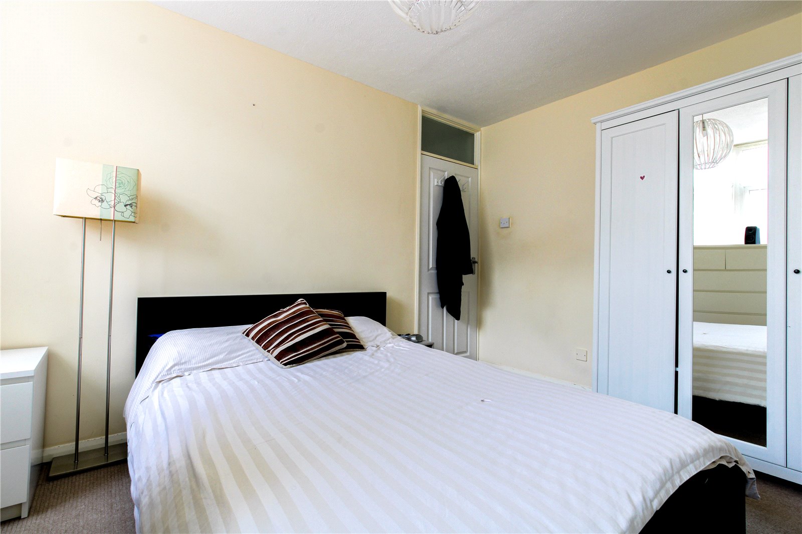 3 bedroom Flat for sale in Bristol