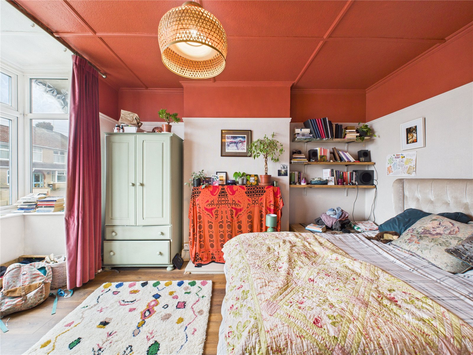 2 bedroom Bungalow for sale in Bristol