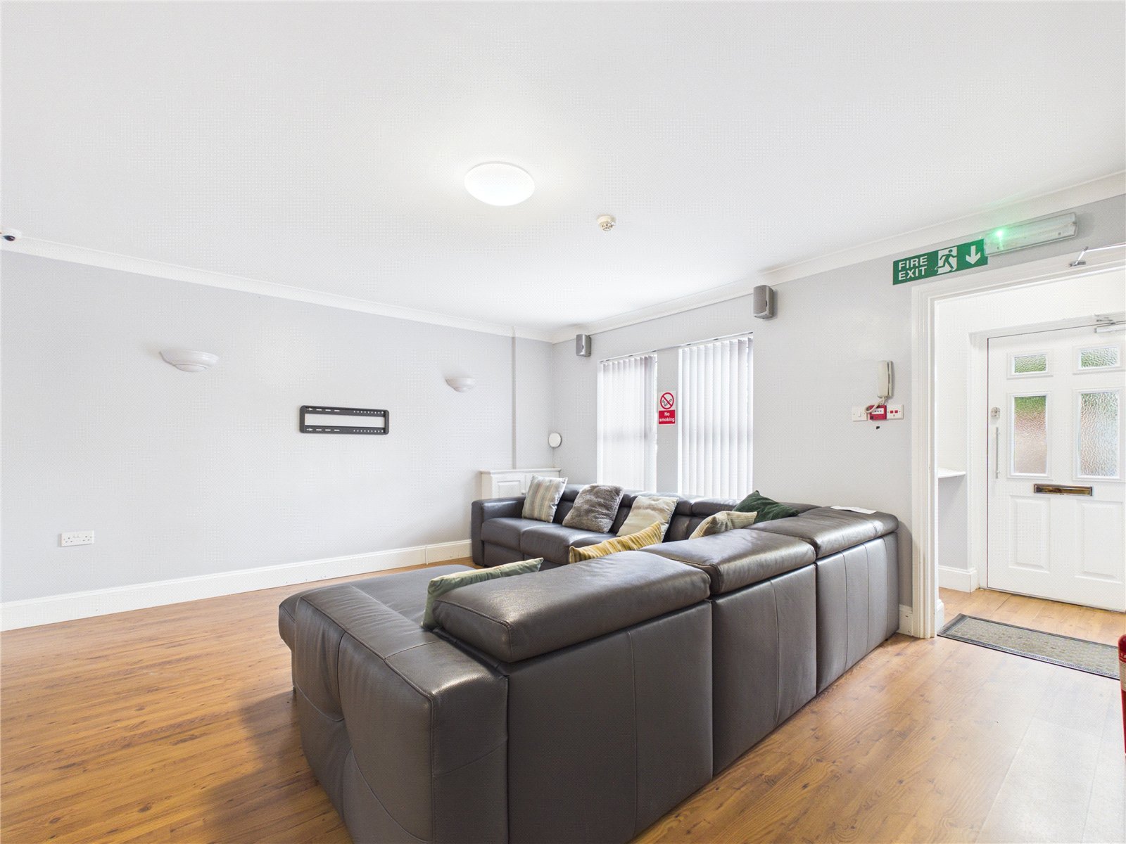 12 bedroom House for sale in Southville