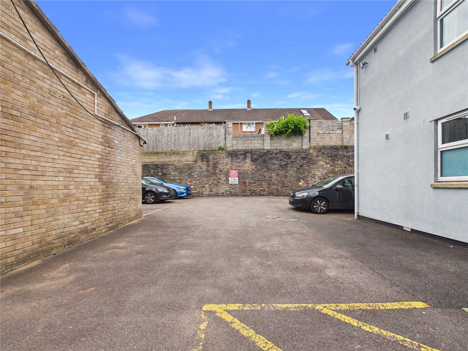 12 bedroom House for sale in Southville