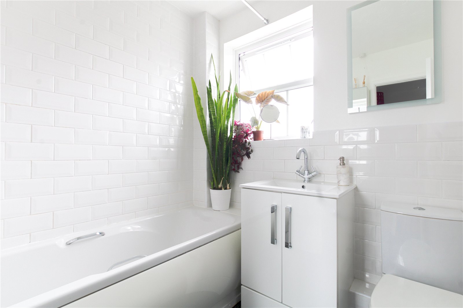 2 bedroom Flat for sale in St Anne's Park, BRISTOL