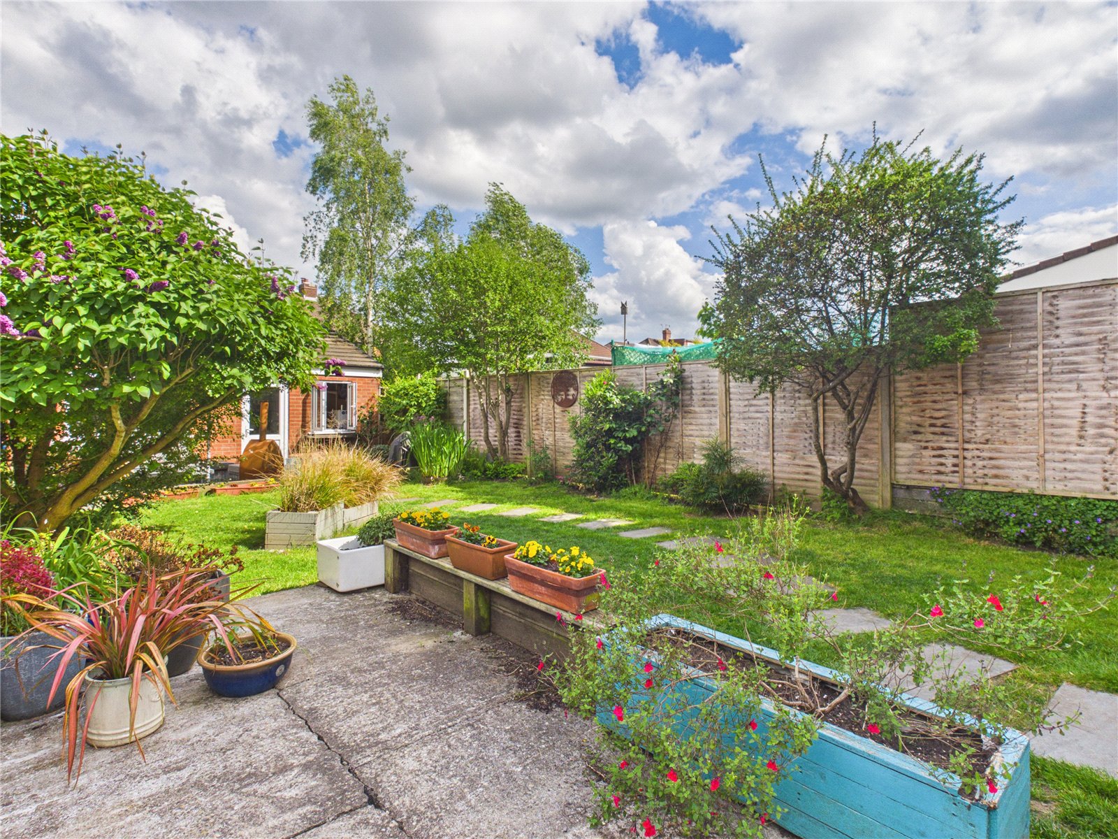 2 bedroom House to let in Bristol