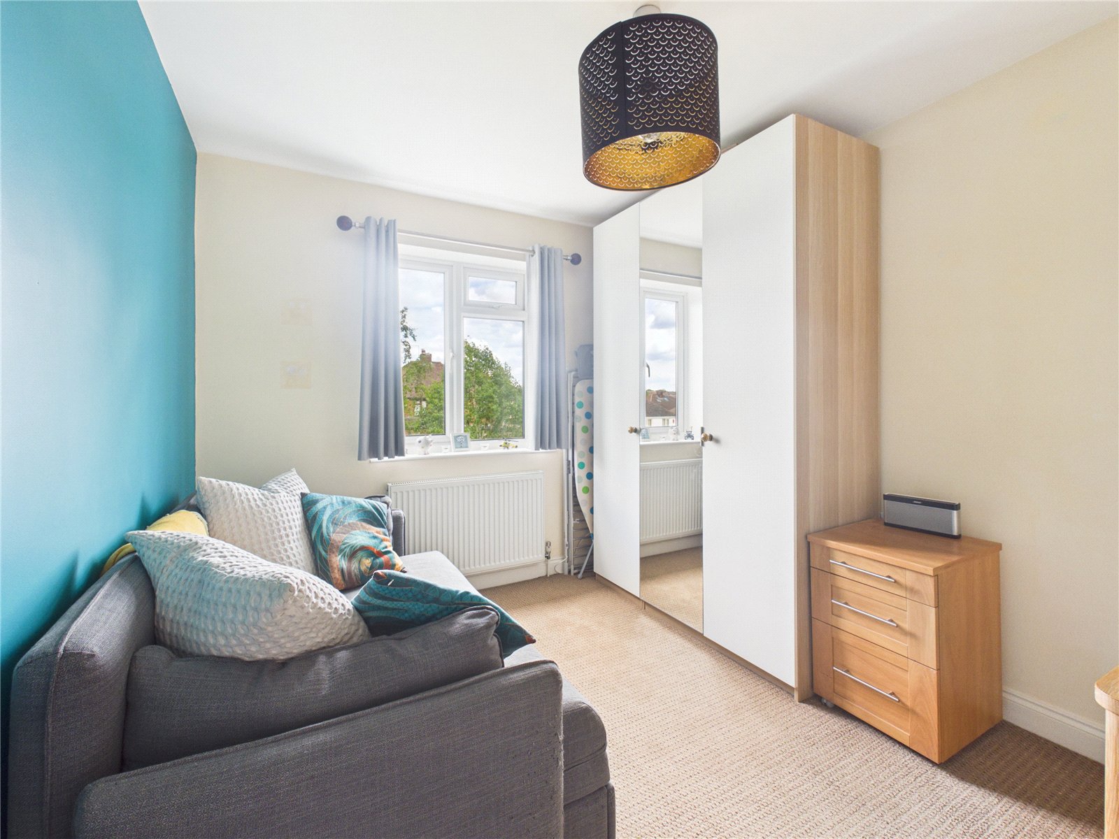 2 bedroom House to let in Bristol