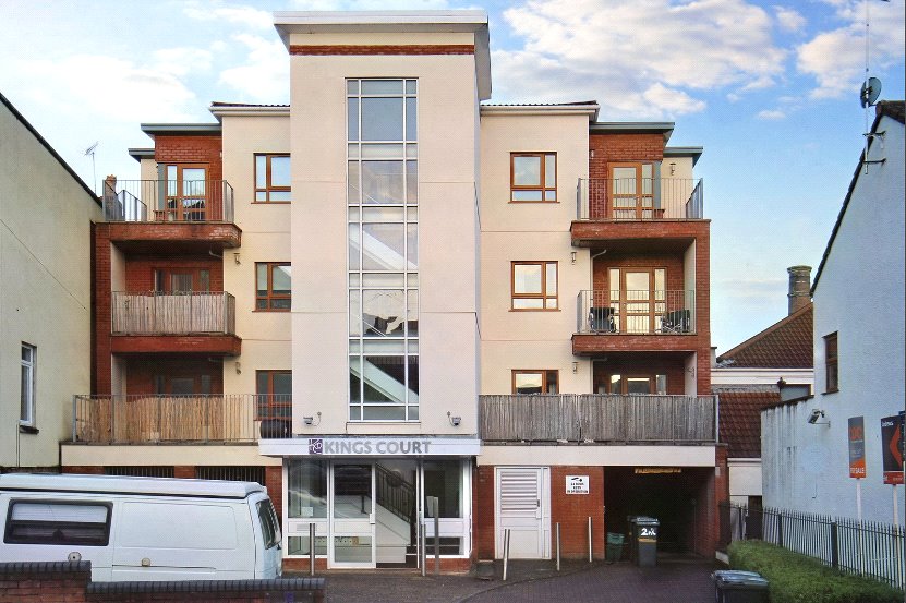1 bedroom Flat for sale in Merrywood Road, Southville, Bristol