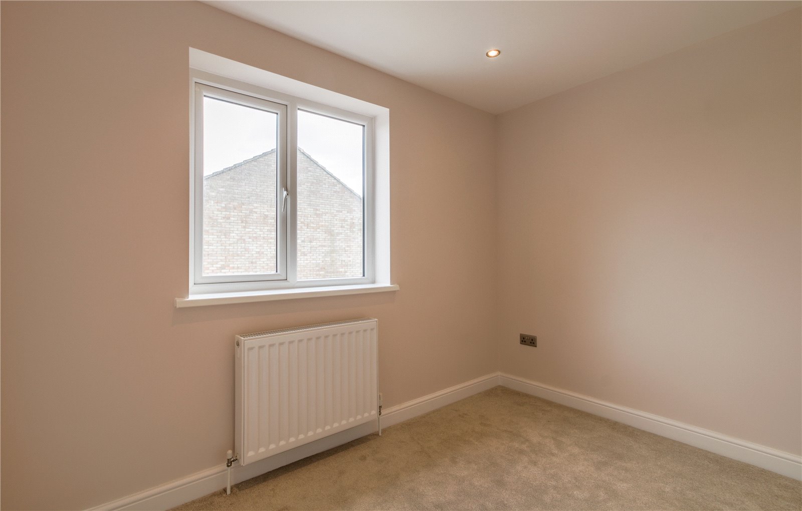 2 bedroom House for sale in Stoke Gifford, Bristol