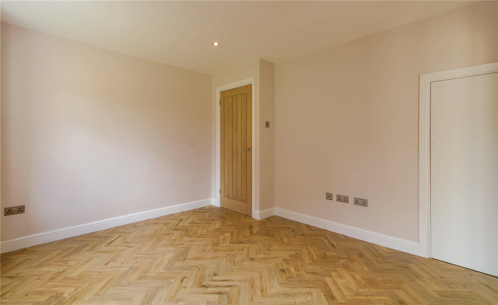 2 bedroom House for sale in Stoke Gifford, Bristol