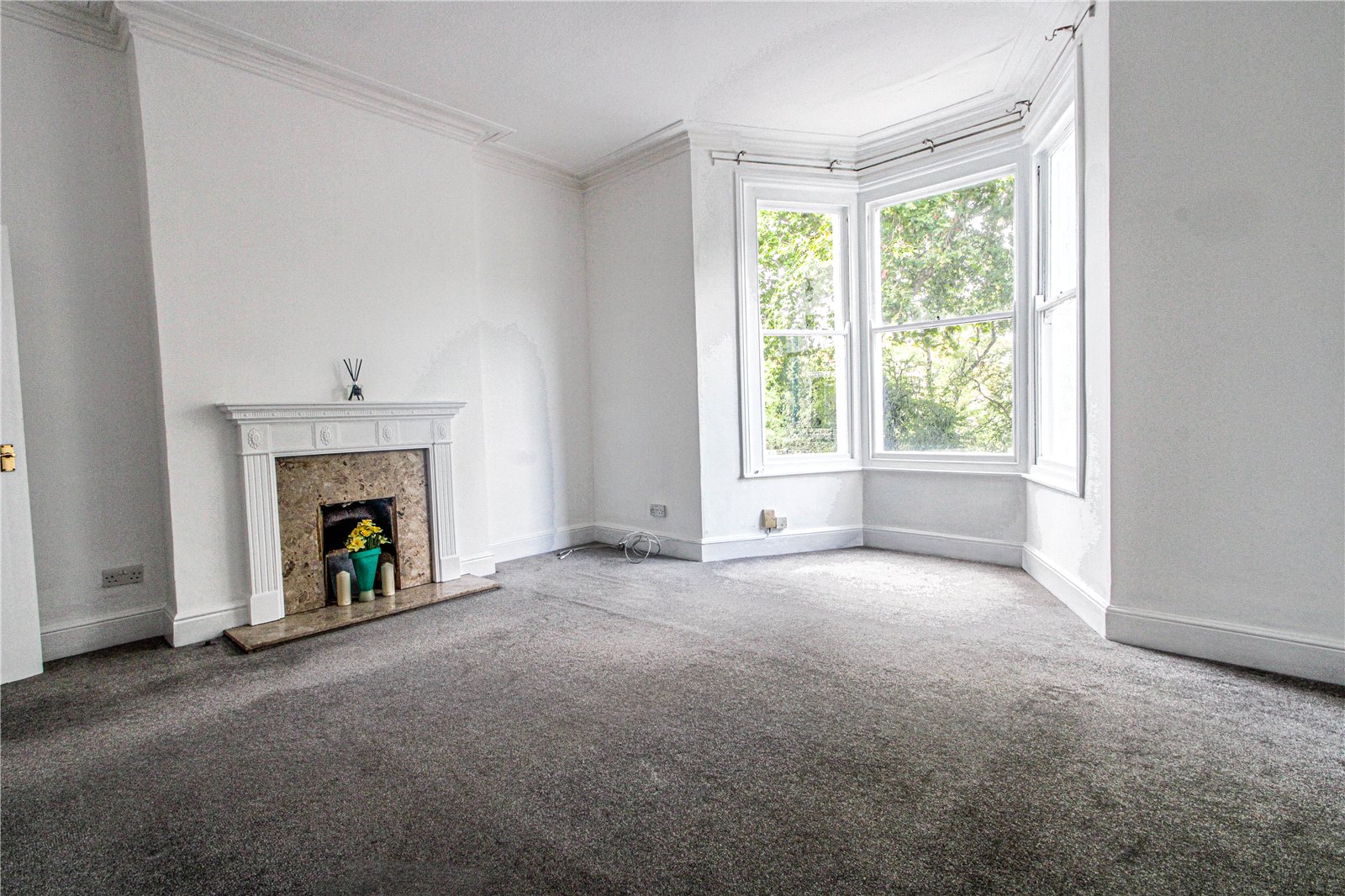 1 bedroom Flat for sale in Southville