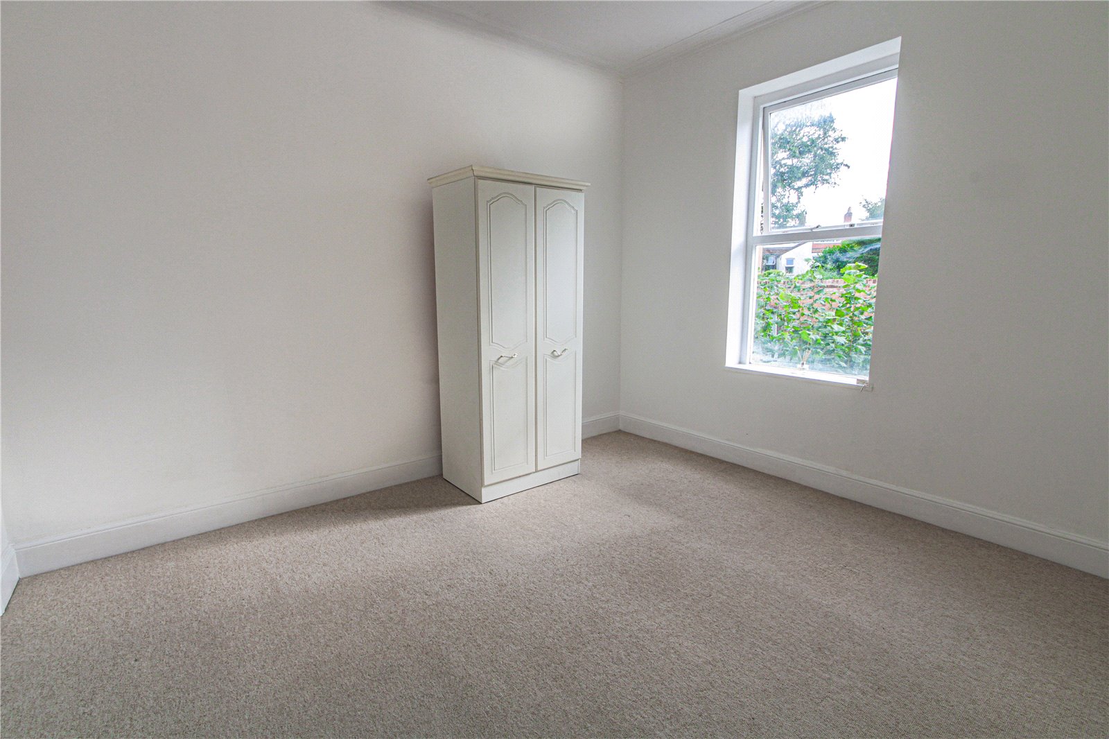 1 bedroom Flat for sale in Southville