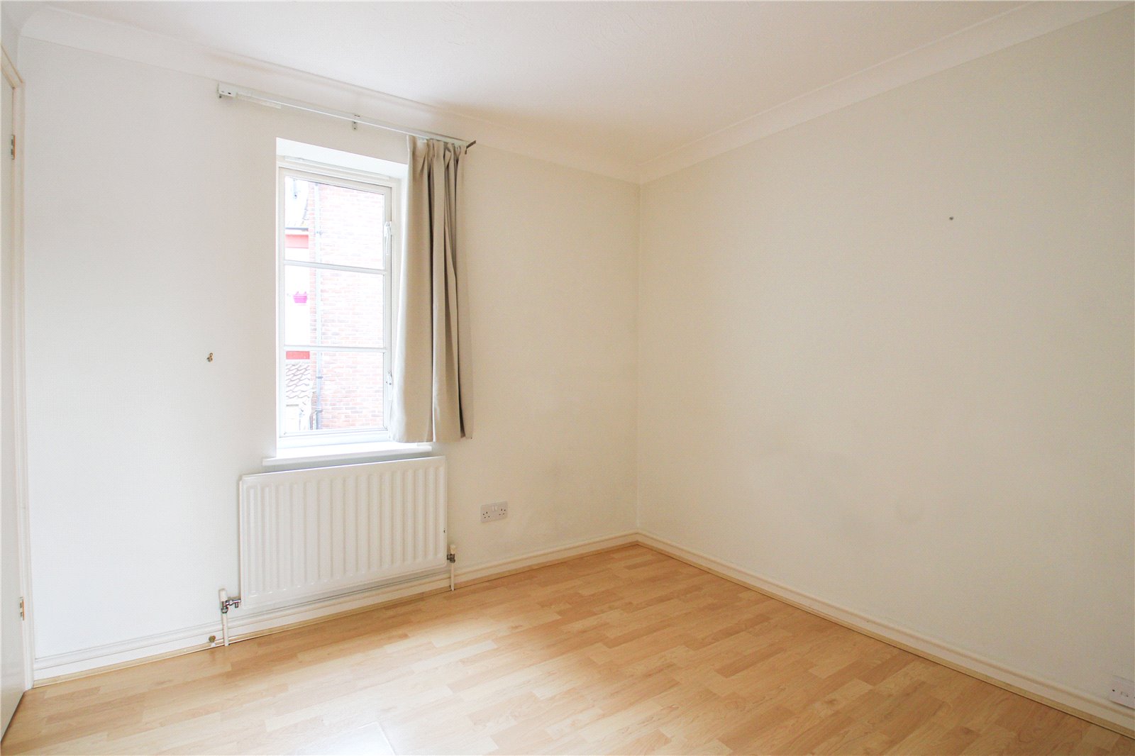 2 bedroom Flat to let in Bristol