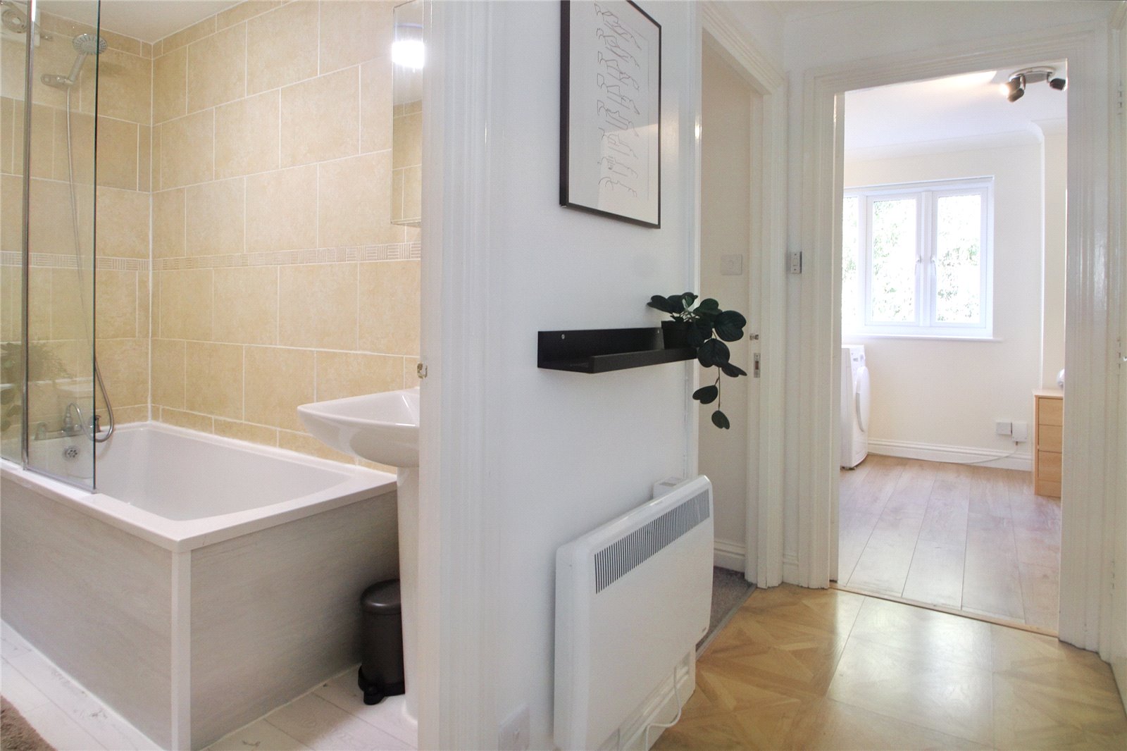 2 bedroom Flat for sale in Beechmount Grove, Bristol