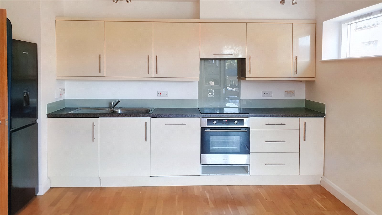 3 bedroom Flat for sale in Bedminster, BRISTOL