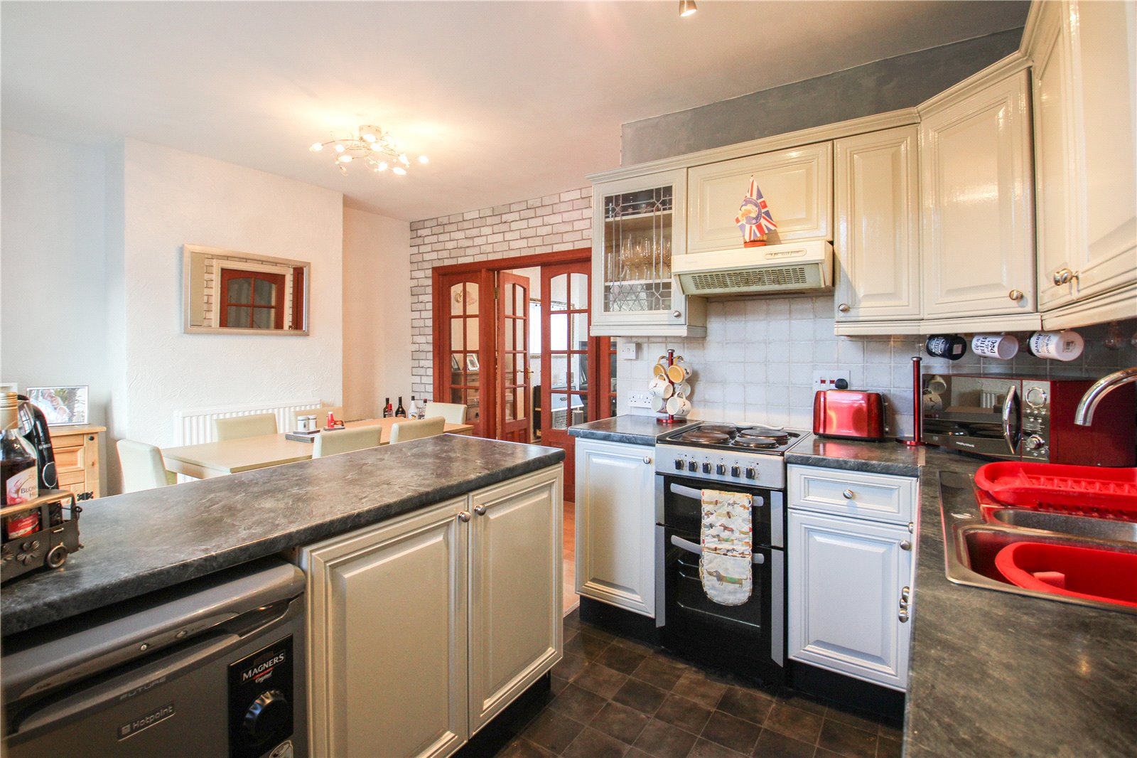 3 bedroom House for sale in St Anne's Park