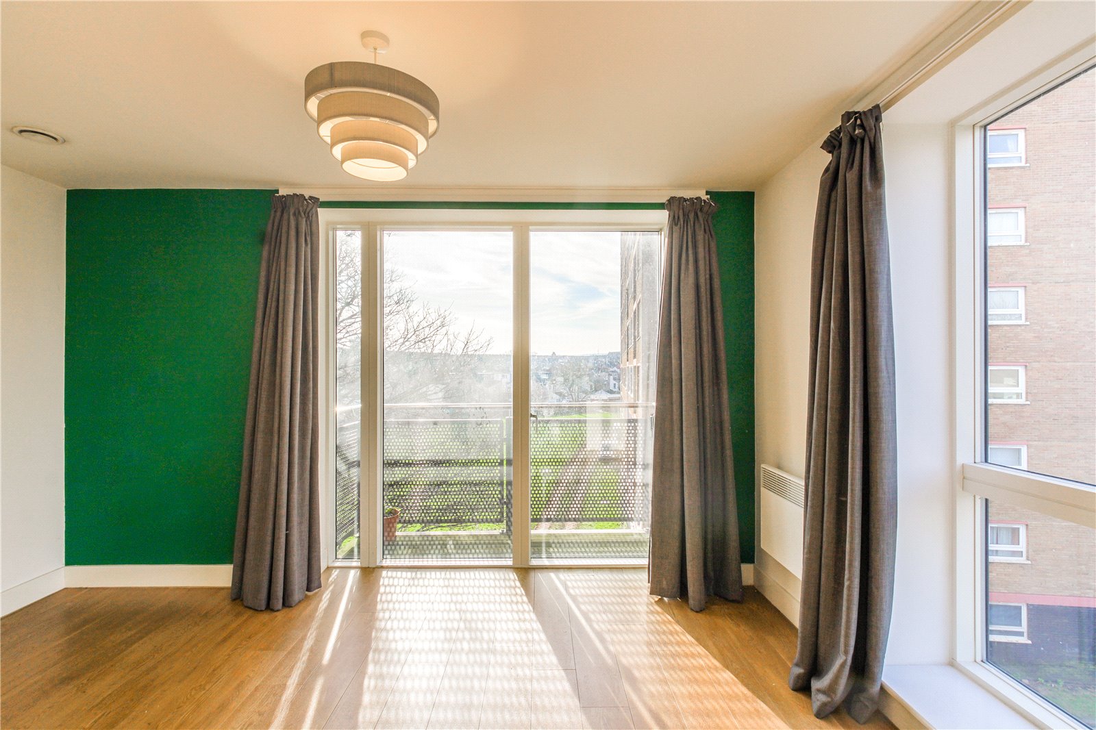 2 bedroom Flat for sale in Southville