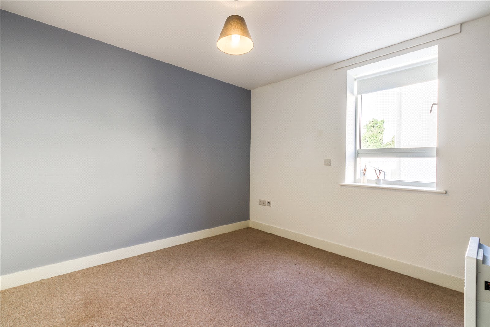 2 bedroom Flat for sale in Southville