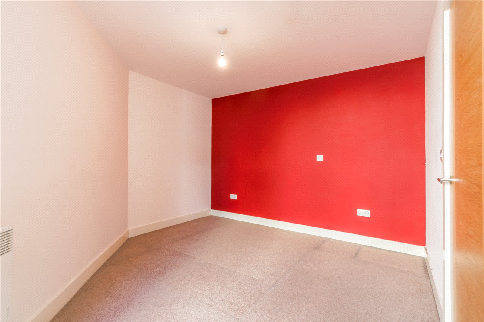 2 bedroom Flat for sale in Southville