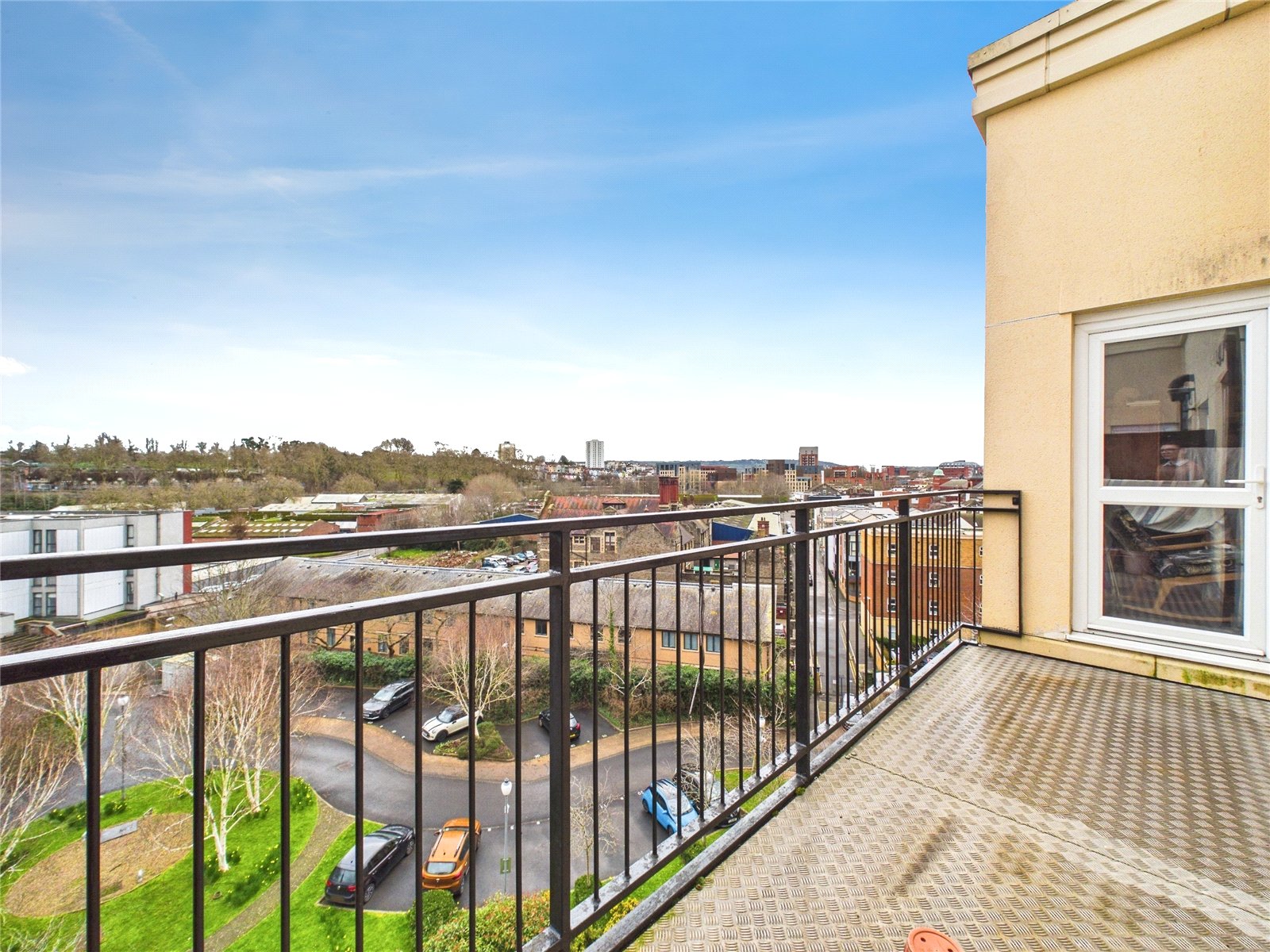 2 bedroom Flat for sale in Bedminster, BRISTOL