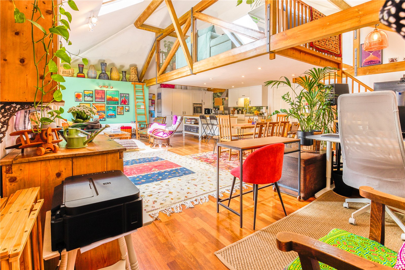 3 bedroom Flat for sale in Merrywood Road, Southville