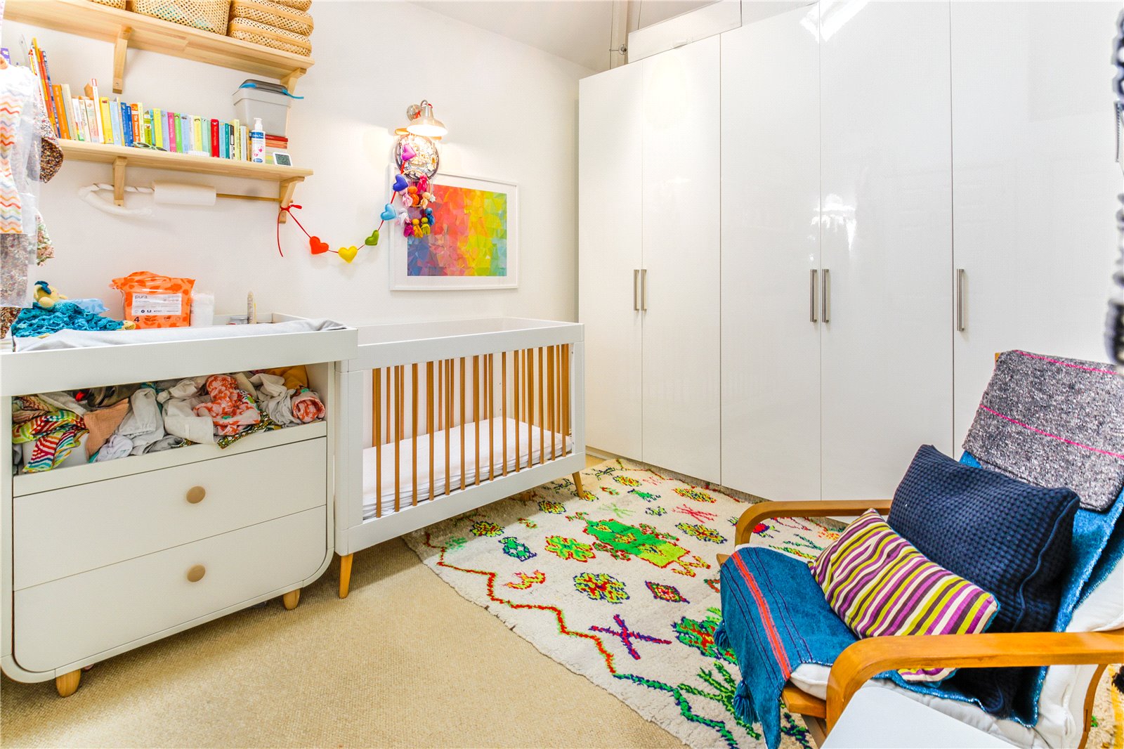 3 bedroom Flat for sale in Merrywood Road, Southville