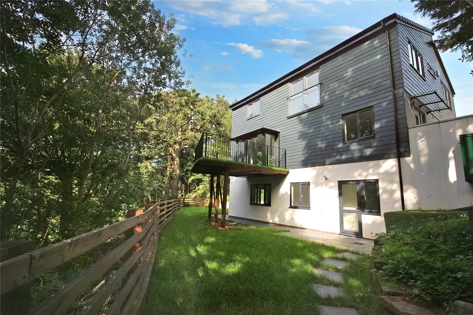 6 bedroom House for sale in St Annes Park, Bristol