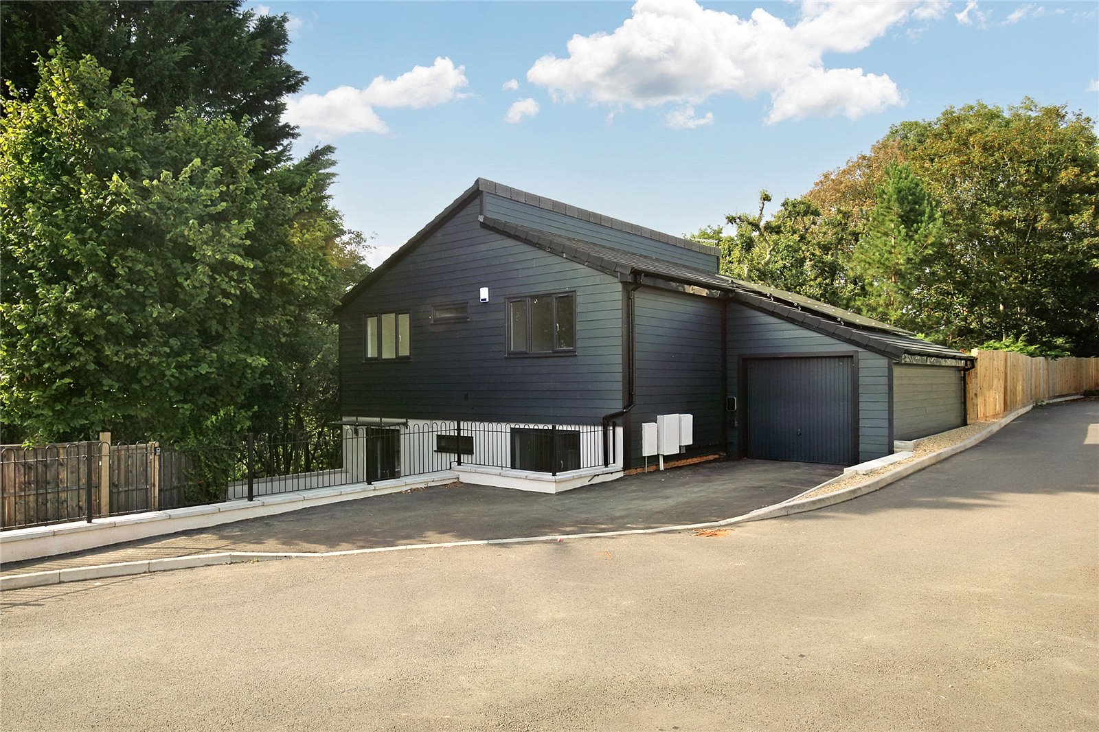 6 bedroom House for sale in St Annes Park, Bristol