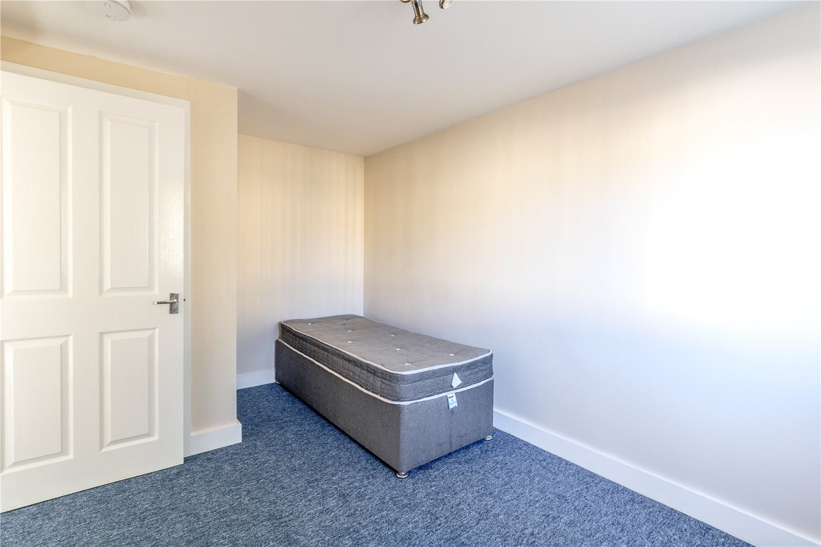 2 bedroom Flat for sale in Headley Park, Bristol