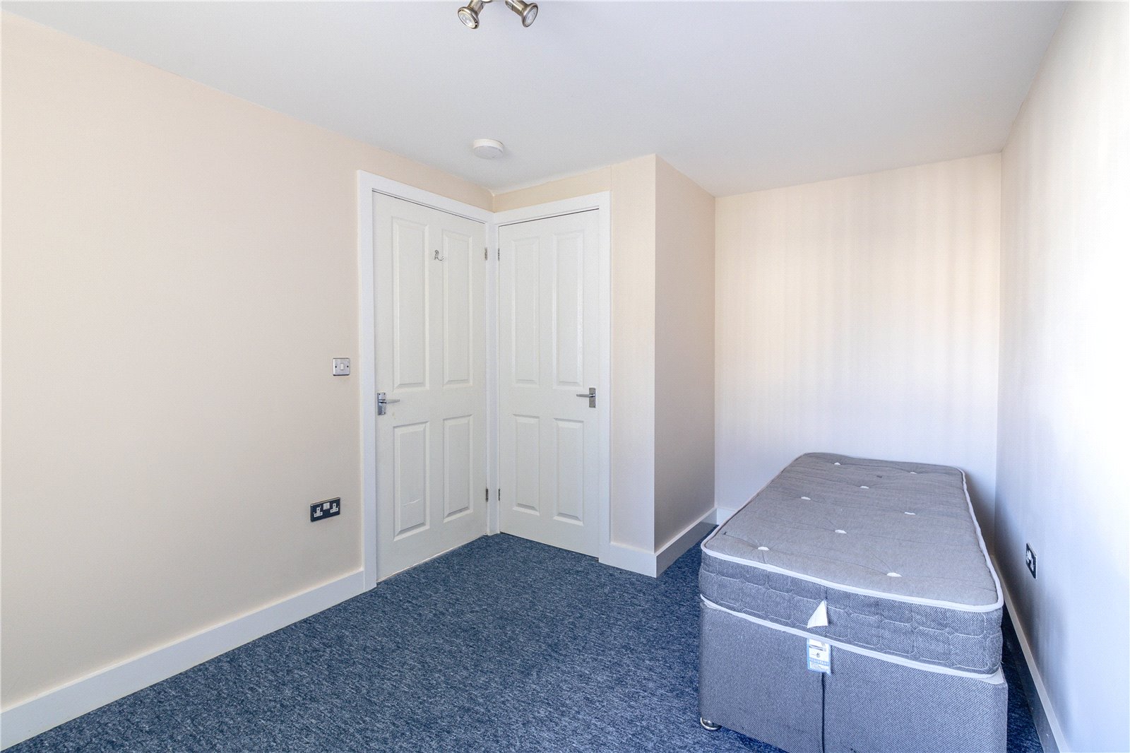 2 bedroom Flat for sale in Headley Park, Bristol