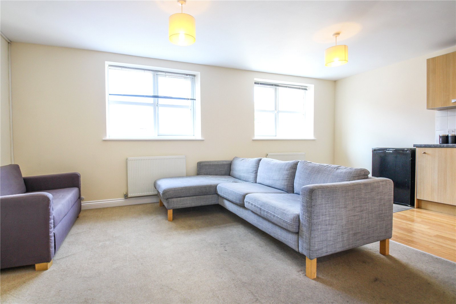 Warden Road, Southville