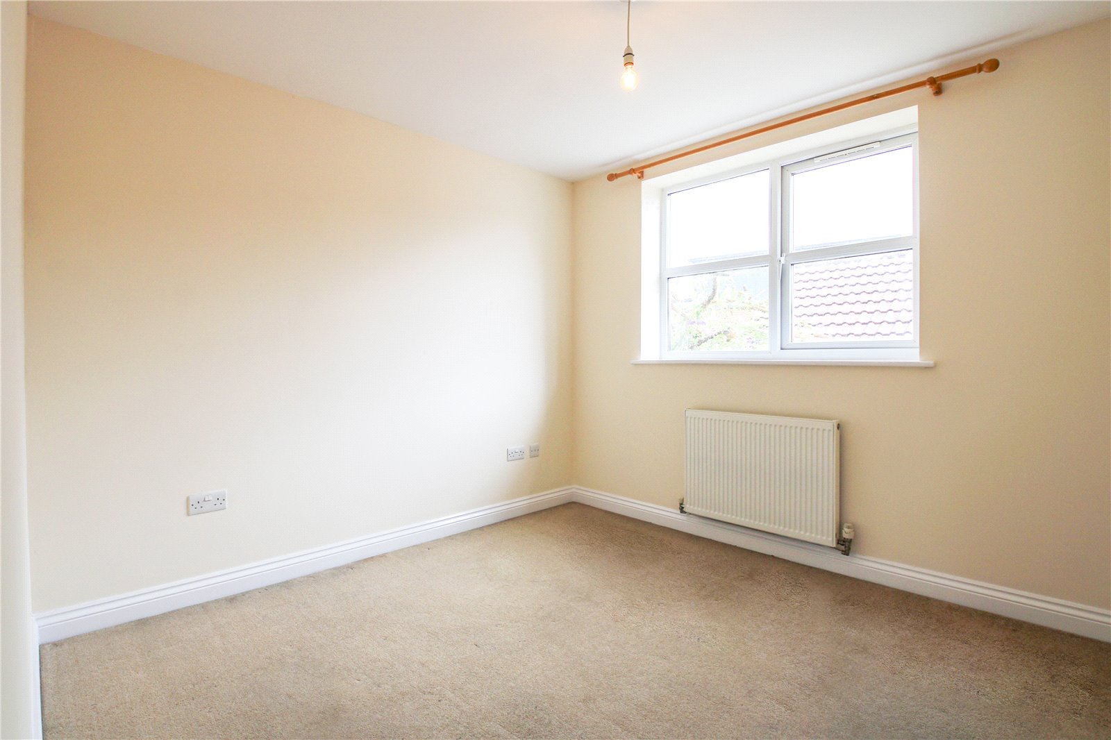 2 bedroom Flat for sale in Warden Road, Southville
