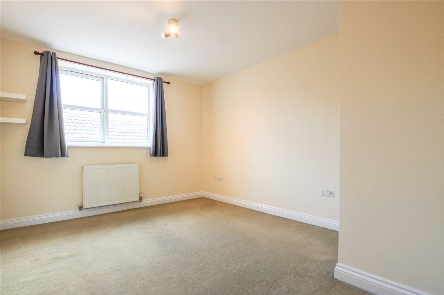 Warden Road, Southville