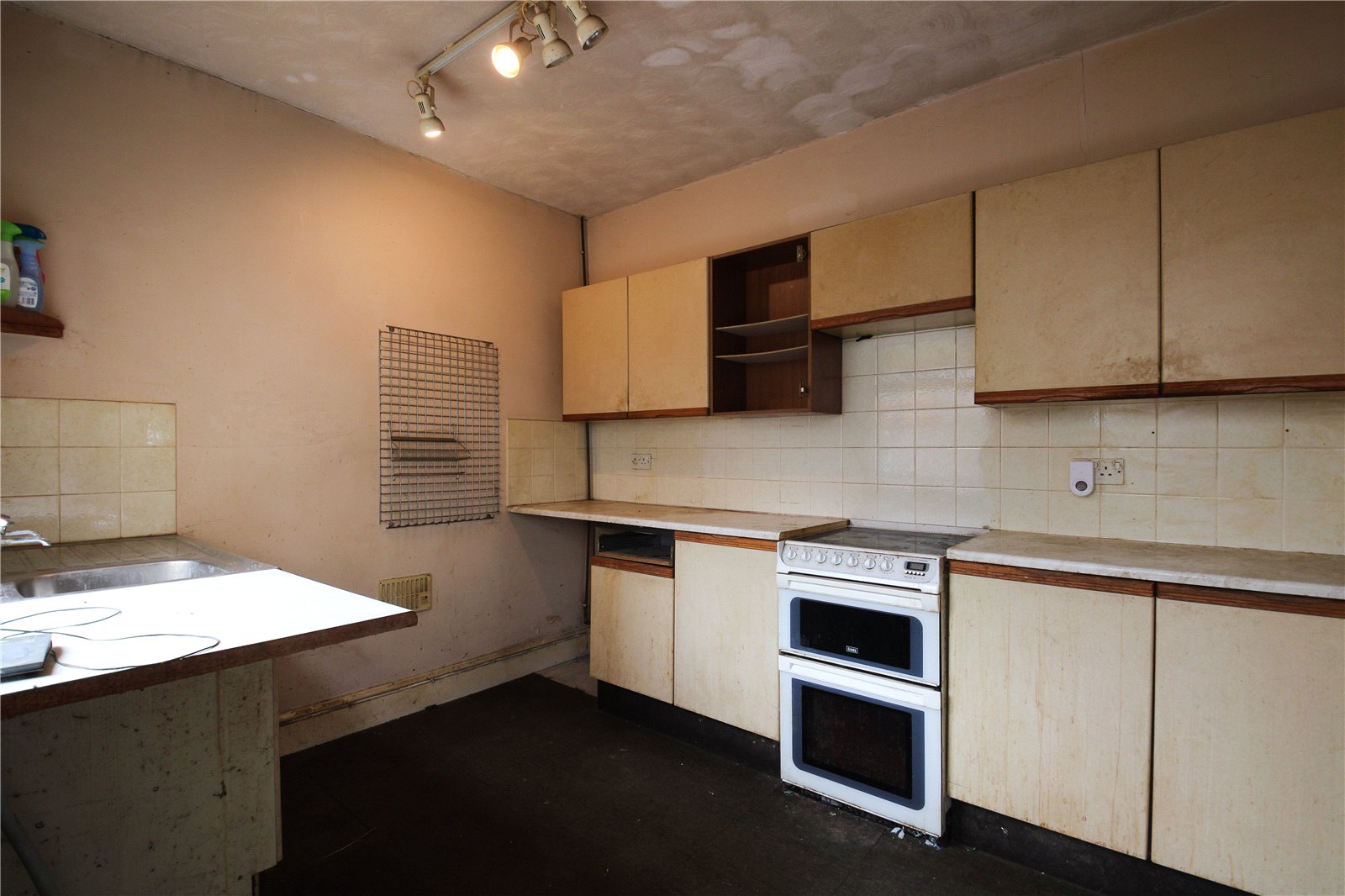 2 bedroom House for sale in Bristol