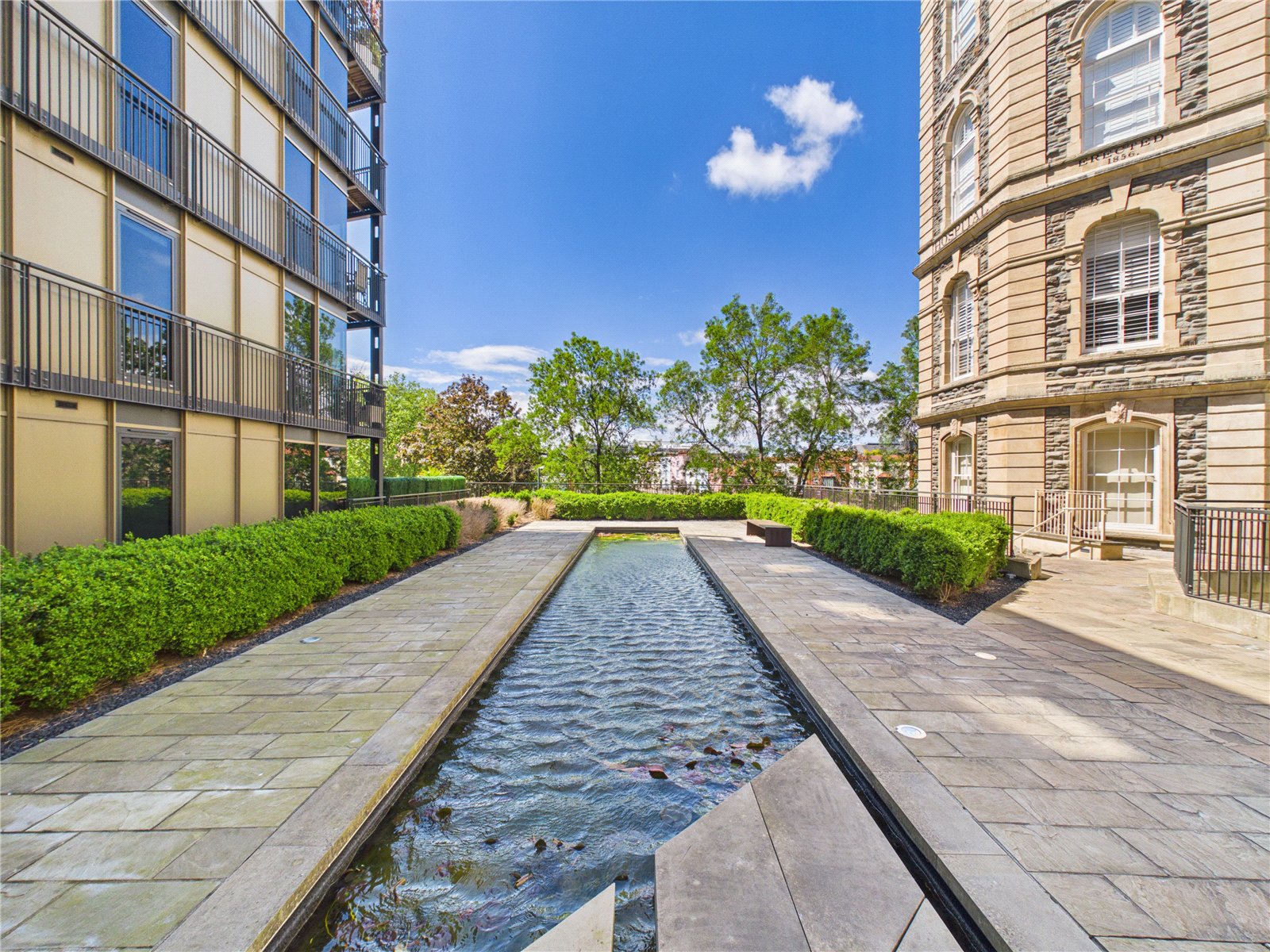2 bedroom Flat for sale in French Yard, BRISTOL
