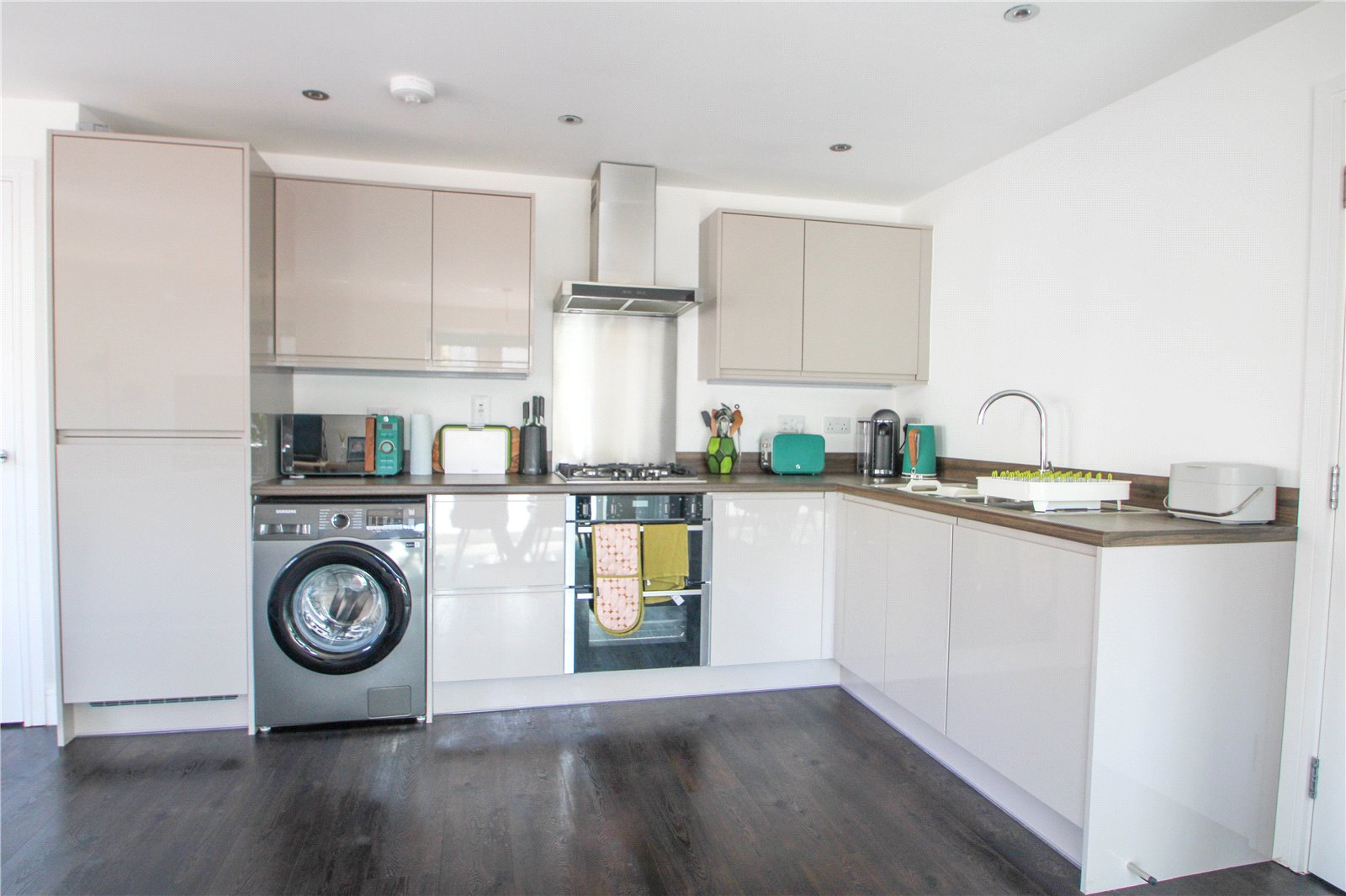 2 bedroom Flat to let in Bristol