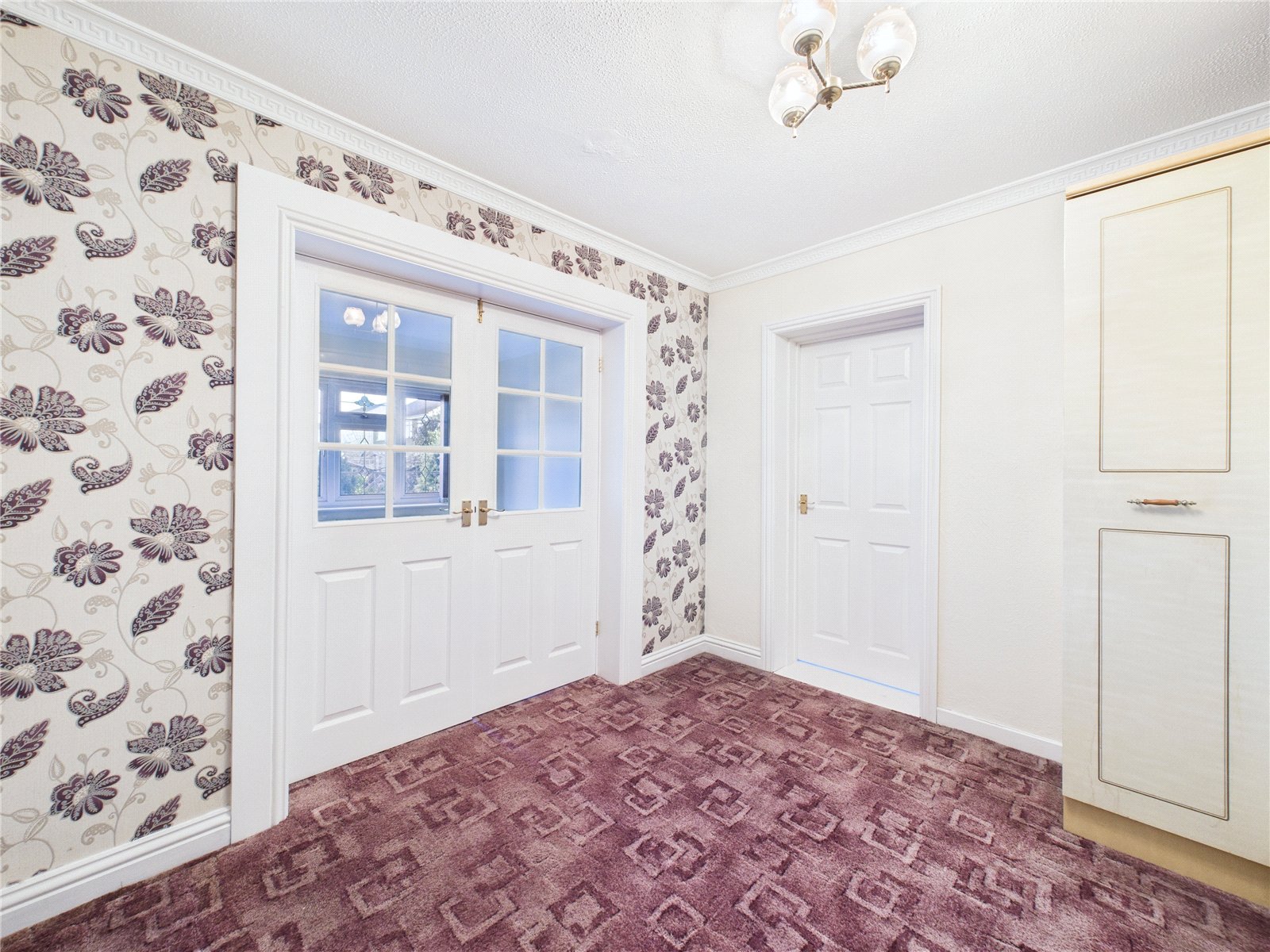 2 bedroom Bungalow for sale in Bristol