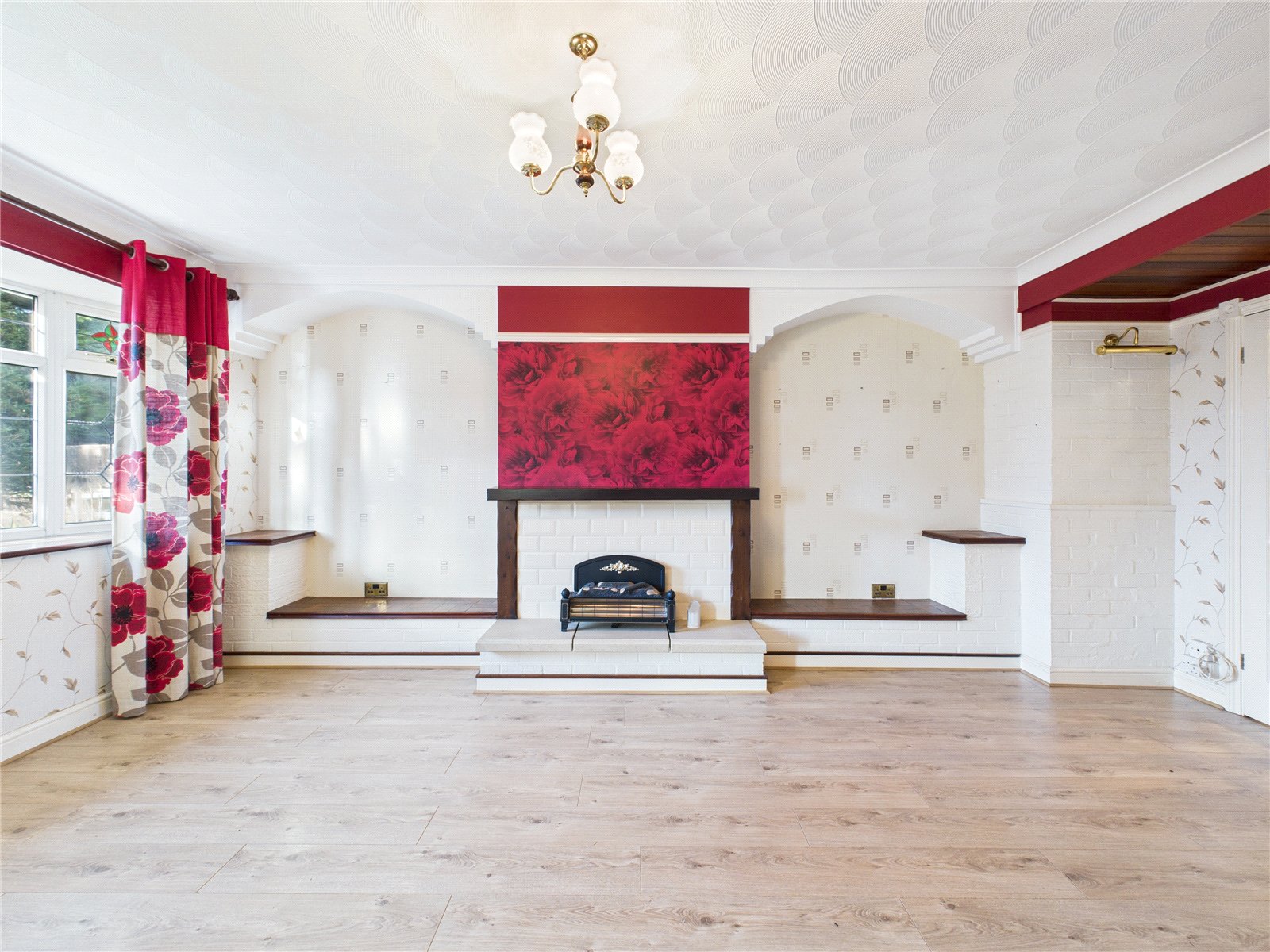 2 bedroom Bungalow for sale in Bristol
