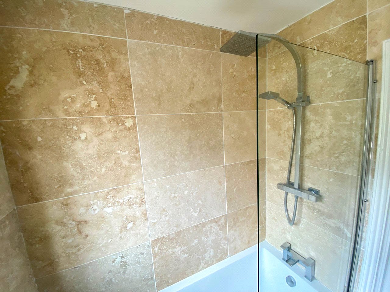 4 bedroom House to let in Redfield, Bristol
