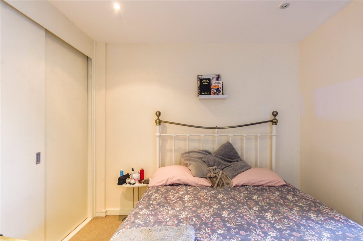 Skypark Road, Bedminster