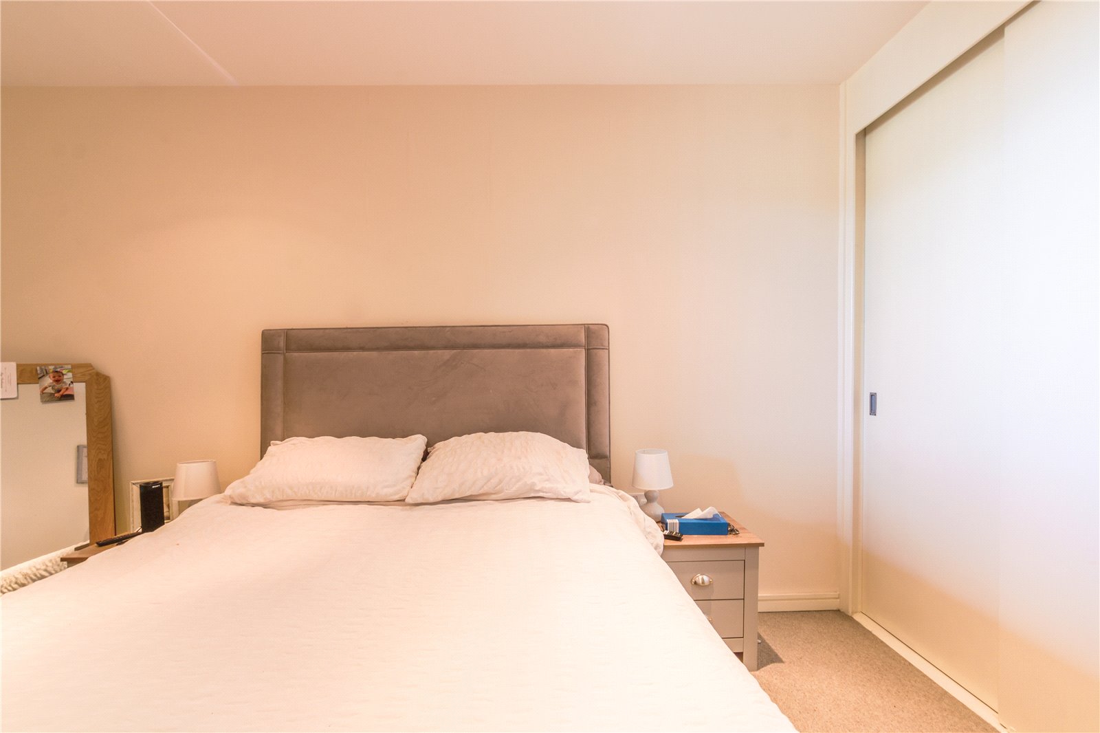 2 bedroom Flat for sale in Skypark Road, Bedminster