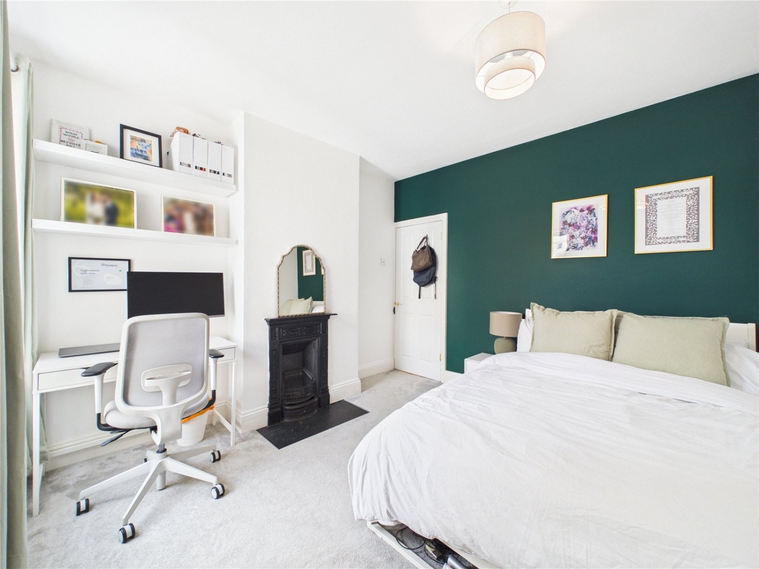 The Chessels, Bristol