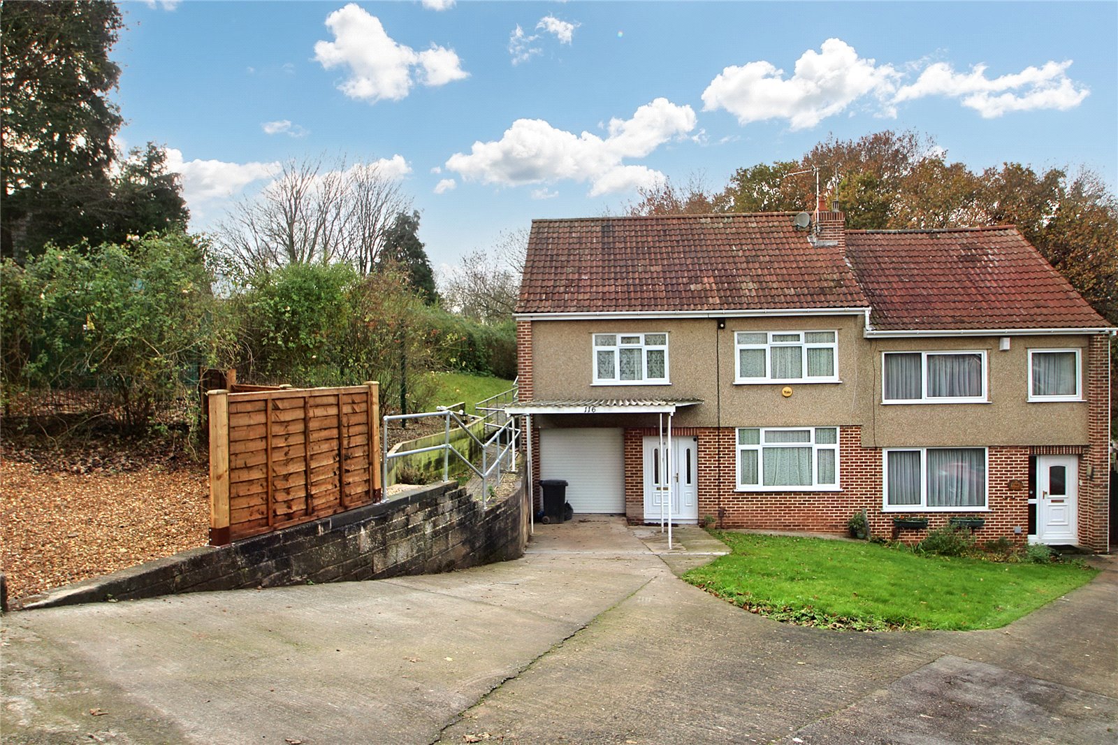 4 bedroom House for sale in St Annes Park