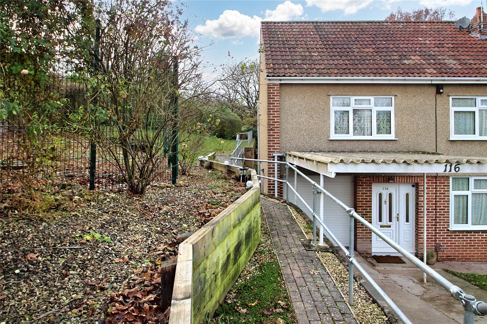 4 bedroom House for sale in St Annes Park