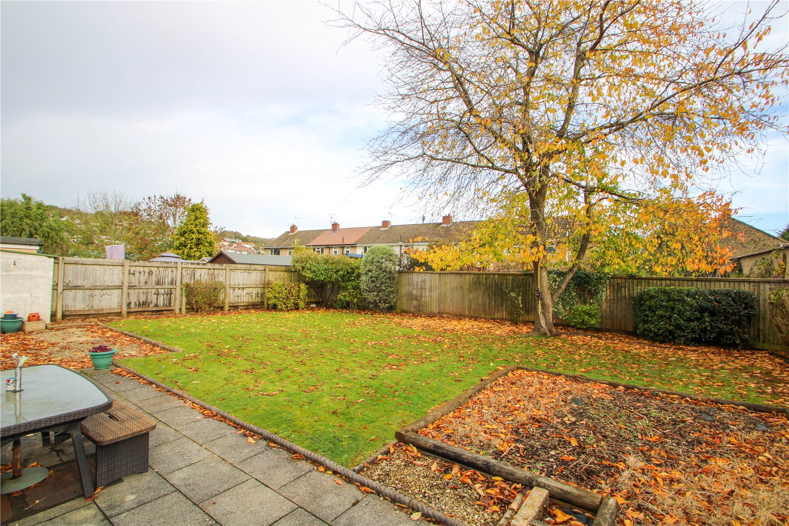 3 bedroom Bungalow to let in Long Ashton, North Somerset