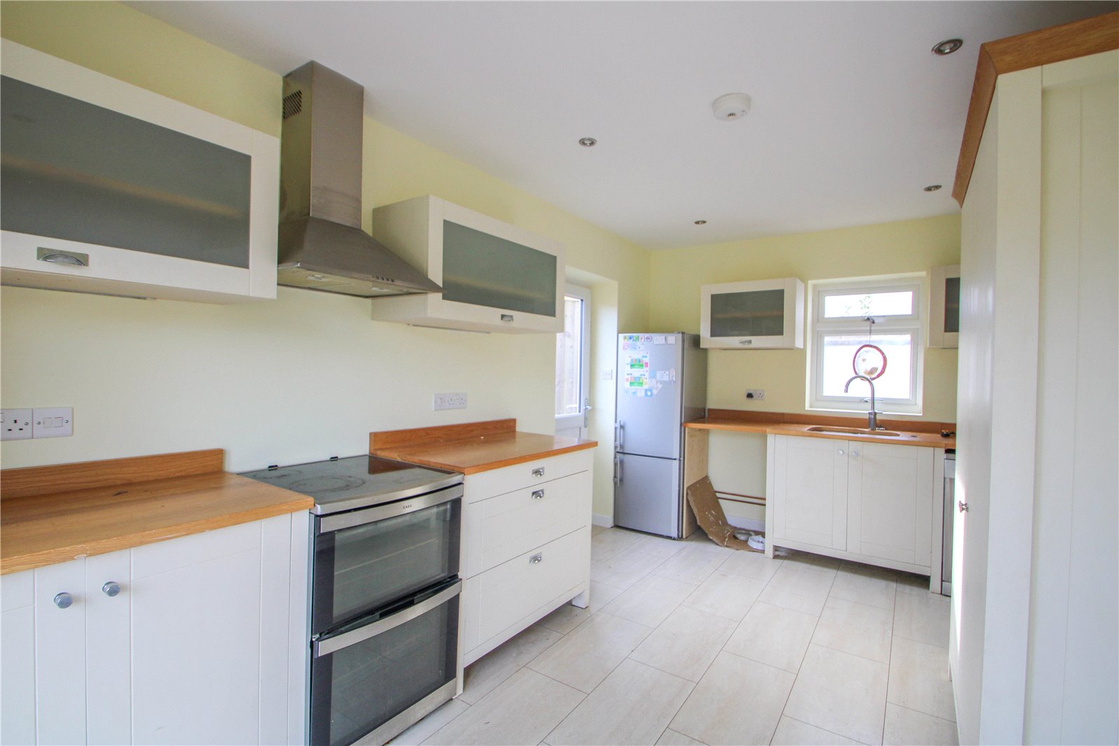 3 bedroom Bungalow to let in Long Ashton, North Somerset