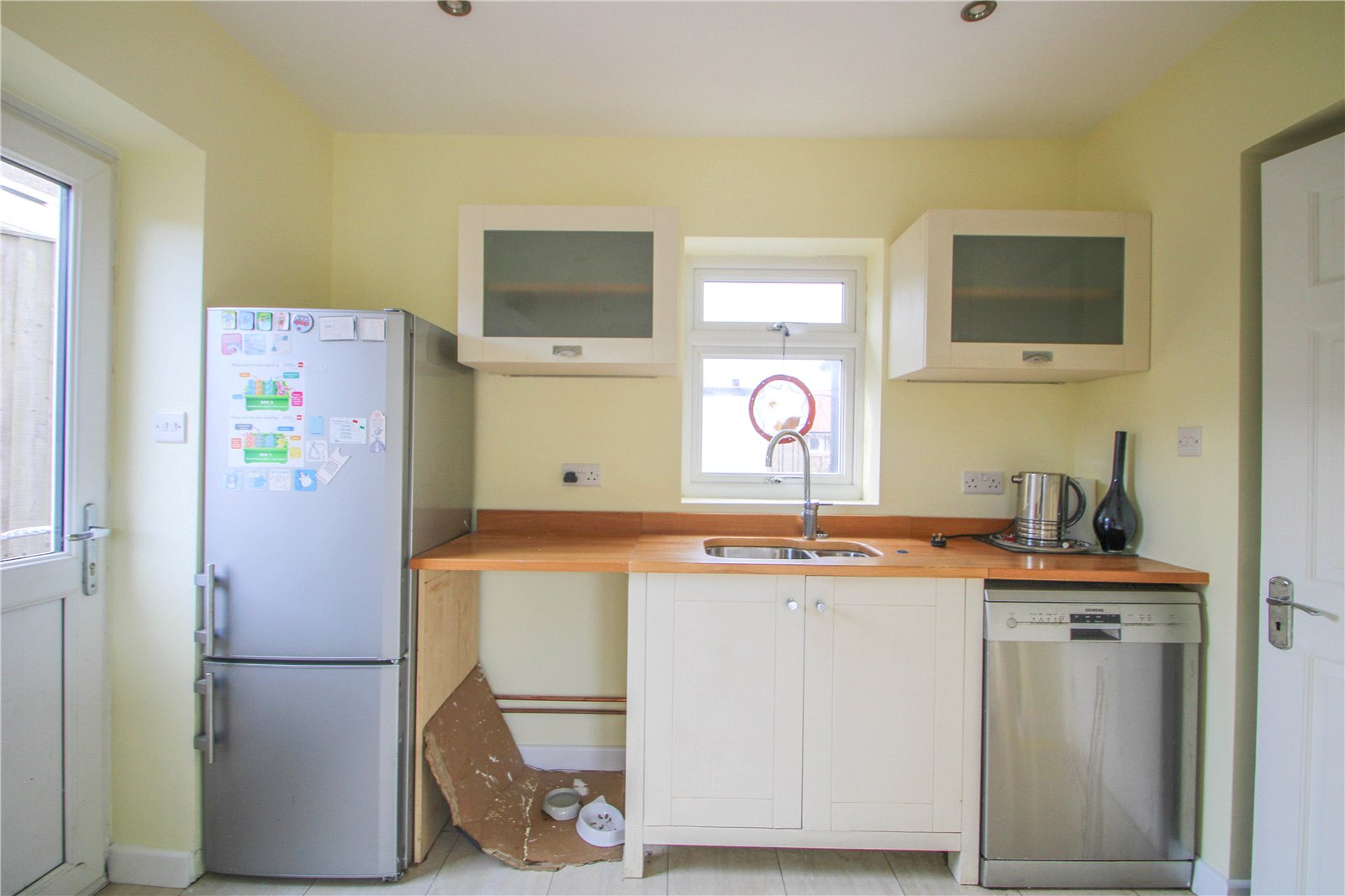 3 bedroom Bungalow to let in Long Ashton, North Somerset