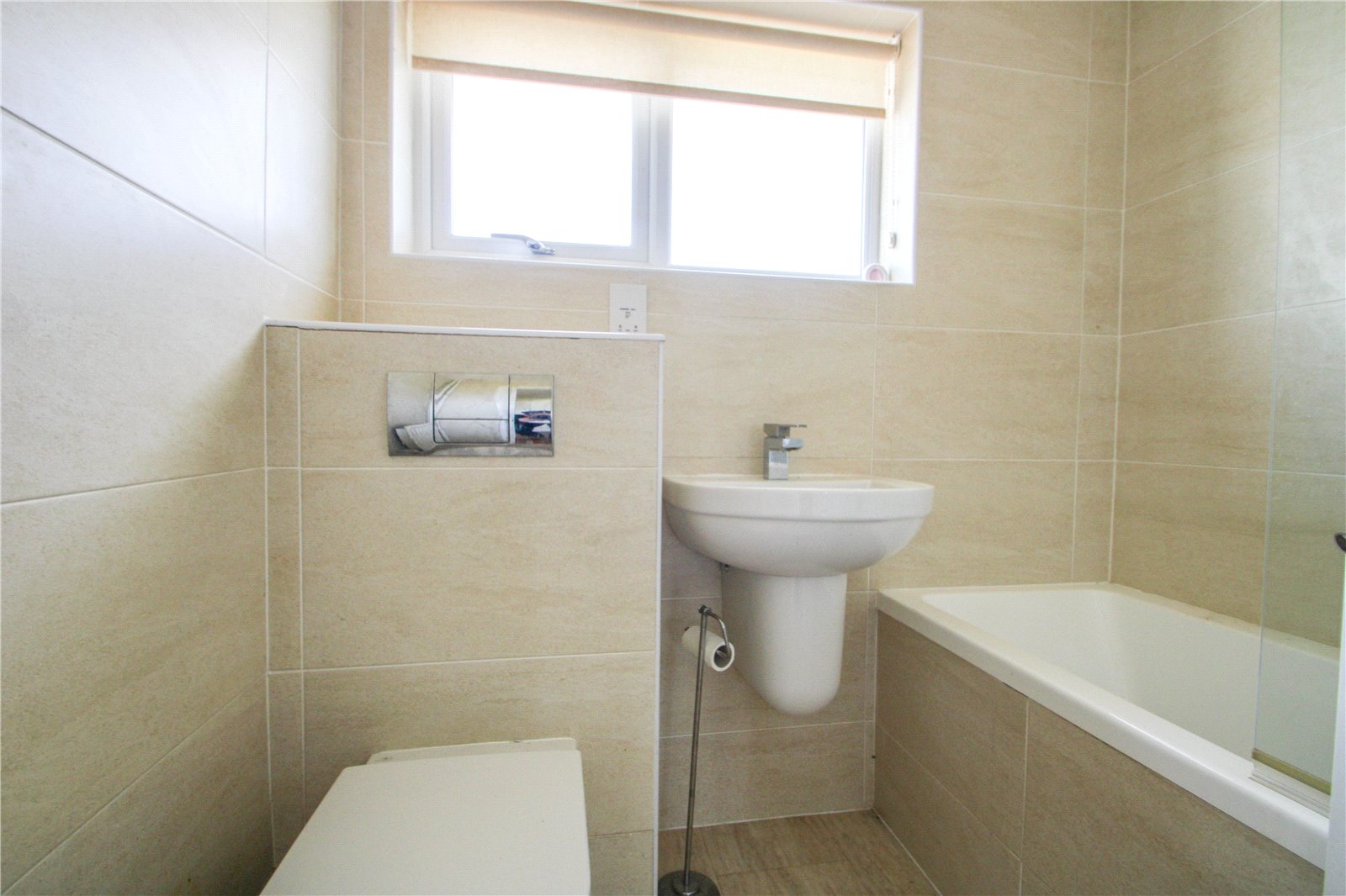 3 bedroom Bungalow to let in Long Ashton, North Somerset