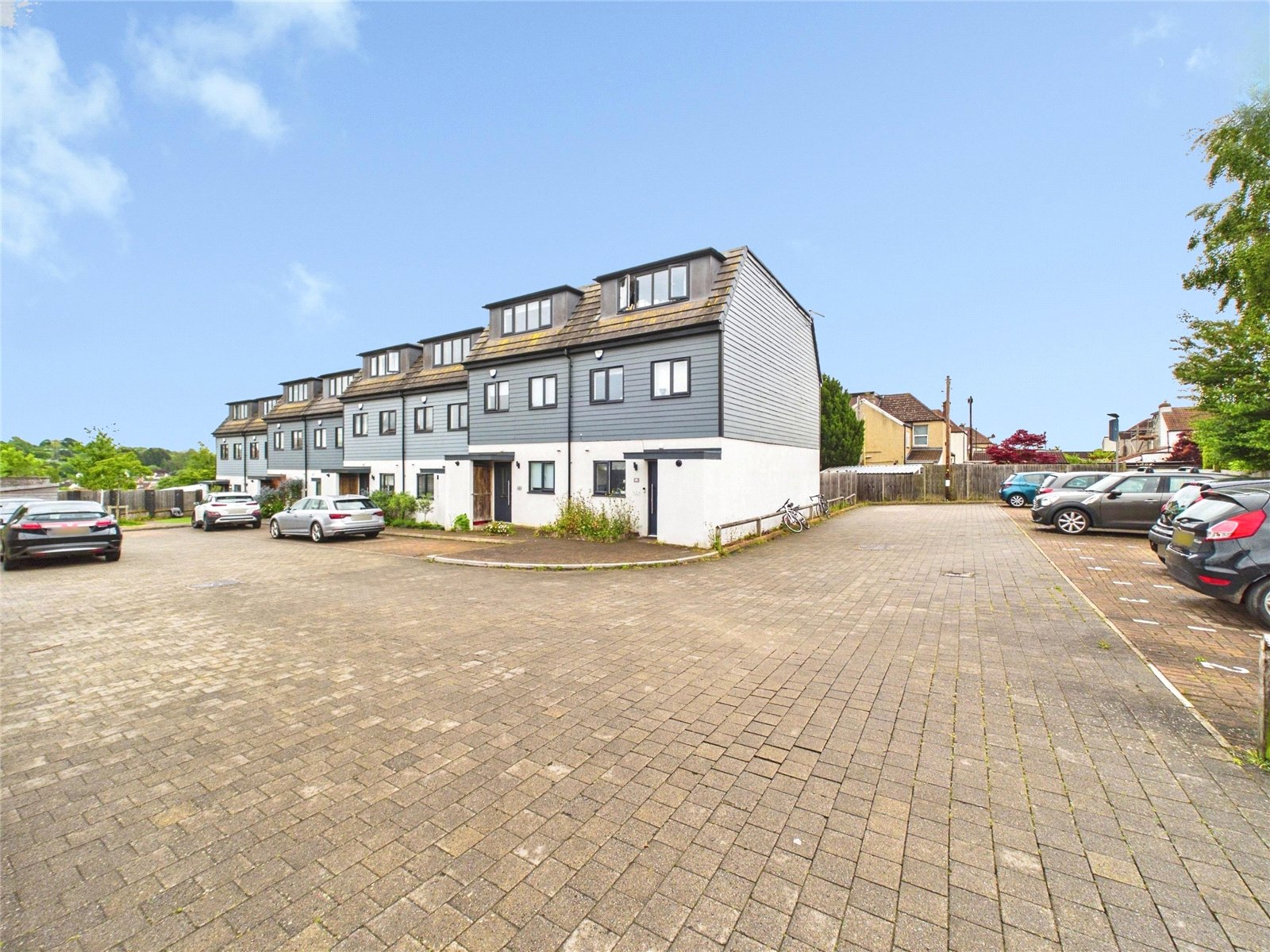 4 bedroom House for sale in Bristol